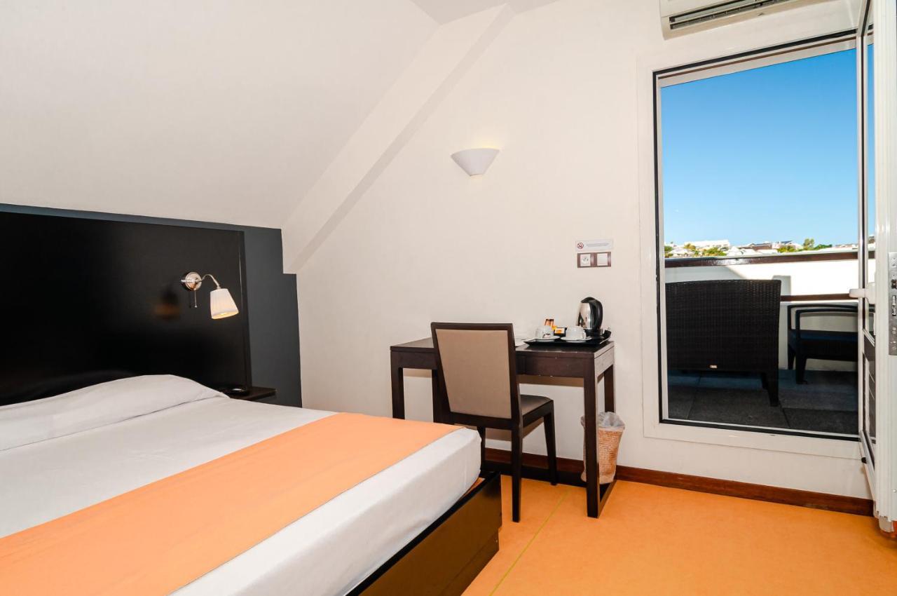 Tama Hotel Saint-Gilles-les-Bains Buitenkant foto