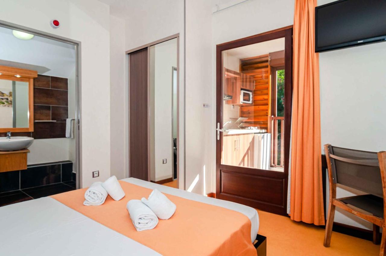 Tama Hotel Saint-Gilles-les-Bains Buitenkant foto
