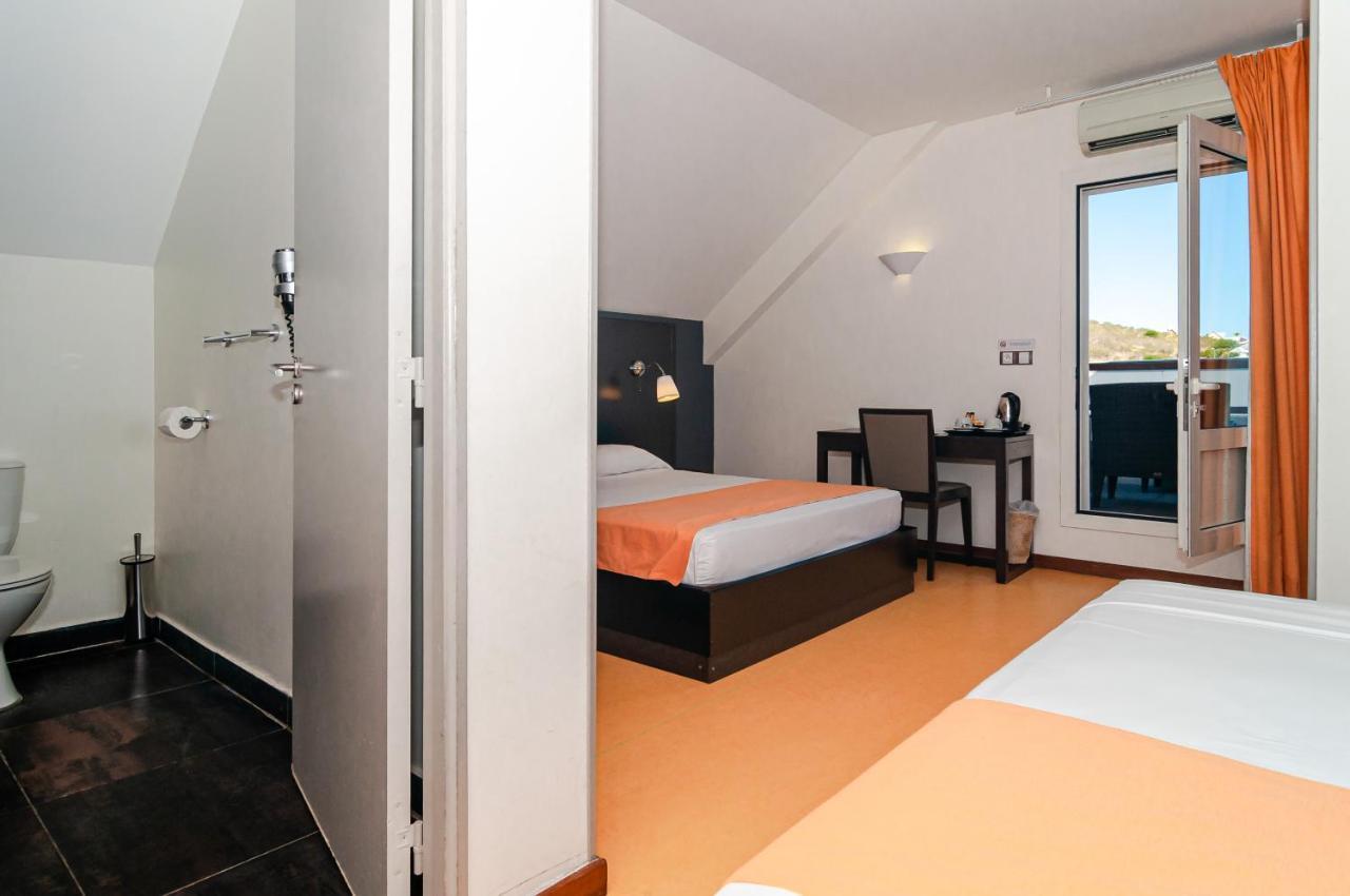 Tama Hotel Saint-Gilles-les-Bains Buitenkant foto