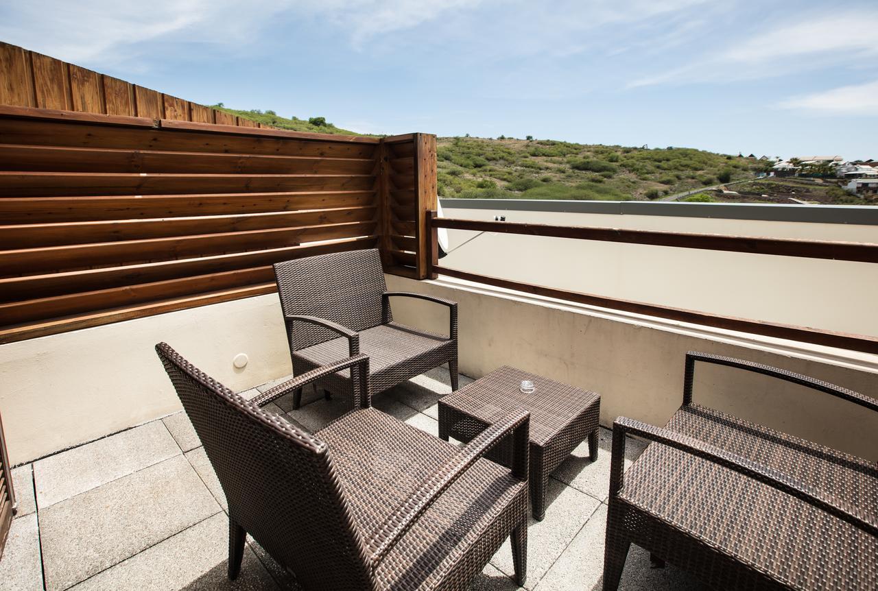 Tama Hotel Saint-Gilles-les-Bains Buitenkant foto
